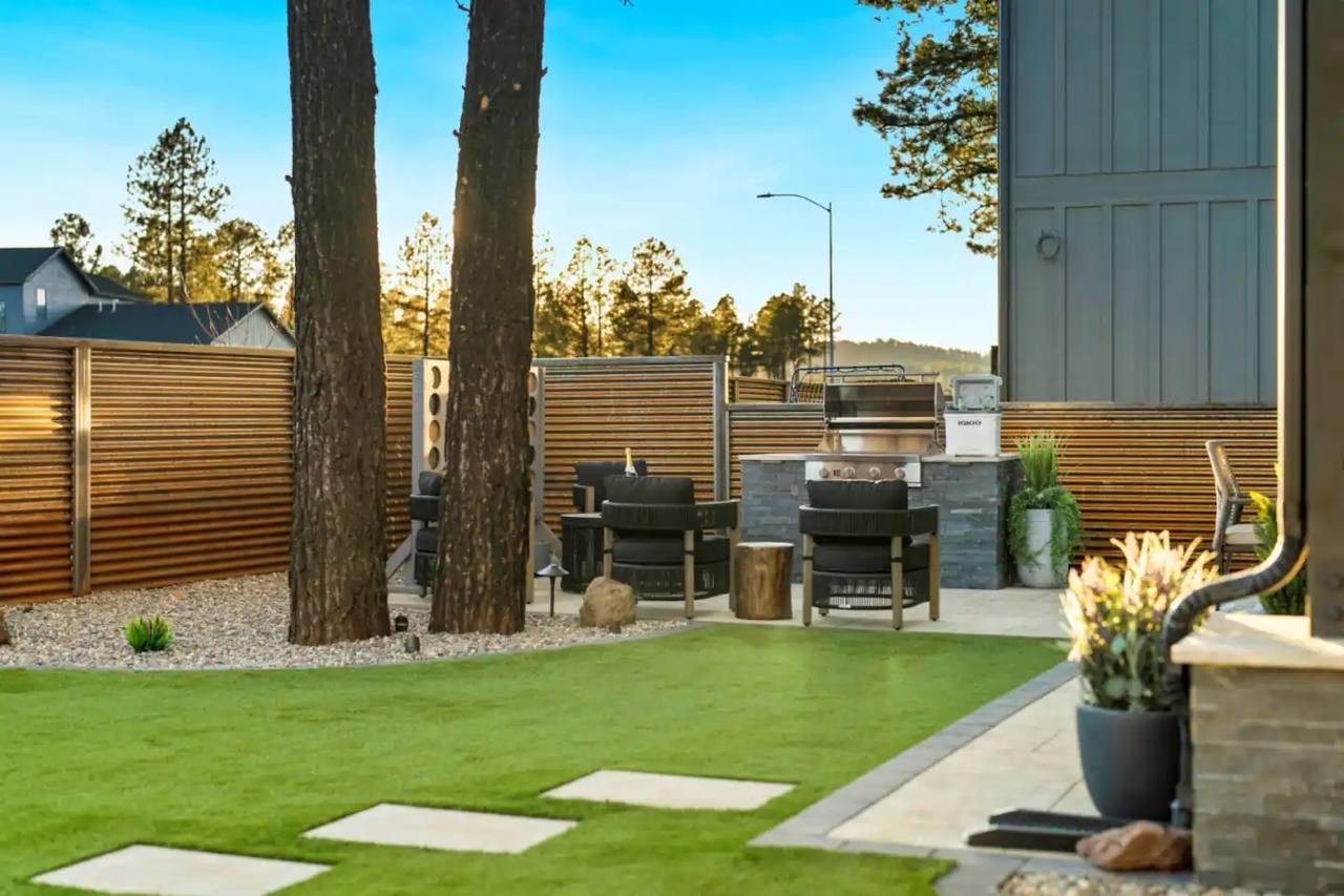 Pet-rated artificial turf landscape with cool-fill in an Arizona backyard